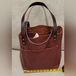 Portland Leather Medium Tote - Nutmeg